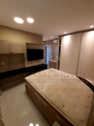 Imagem CASAL IMÓVEIS VENDE ED CITY BAY LUXUOSO DE 302 M² 4 SUÍTES + 4 VGS 100% MOBILIADO PORTEIRA FECHADA