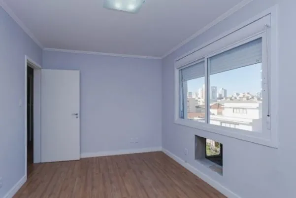 Imagem Apartamento com 3 quartos, 1 vaga no bairro Menino Deus