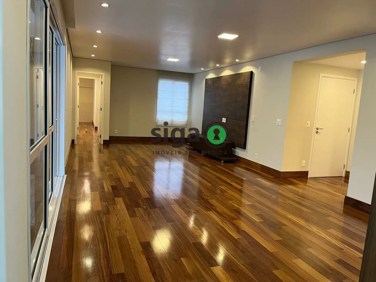 Imagem VILA ANDRADE: 168/M², 03 SUÍTES, 03 VAGAS.
