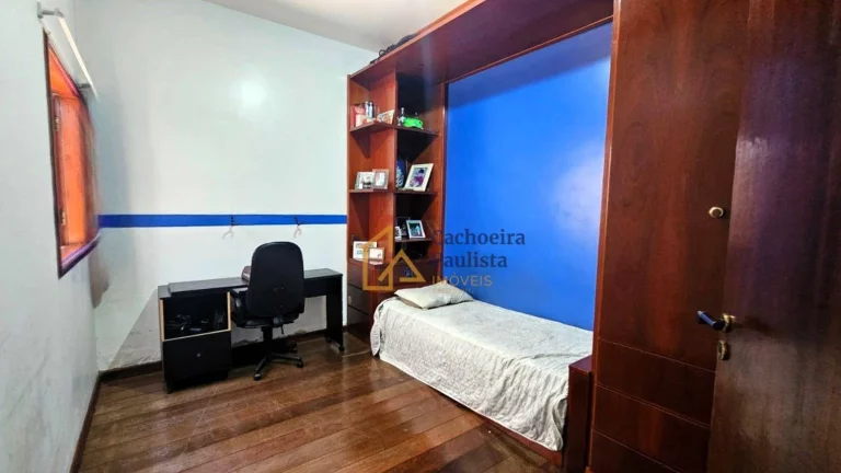Imagem Casa com 3 dormitórios à venda - Chácara Do Moinho - Cachoeira Paulista/SP