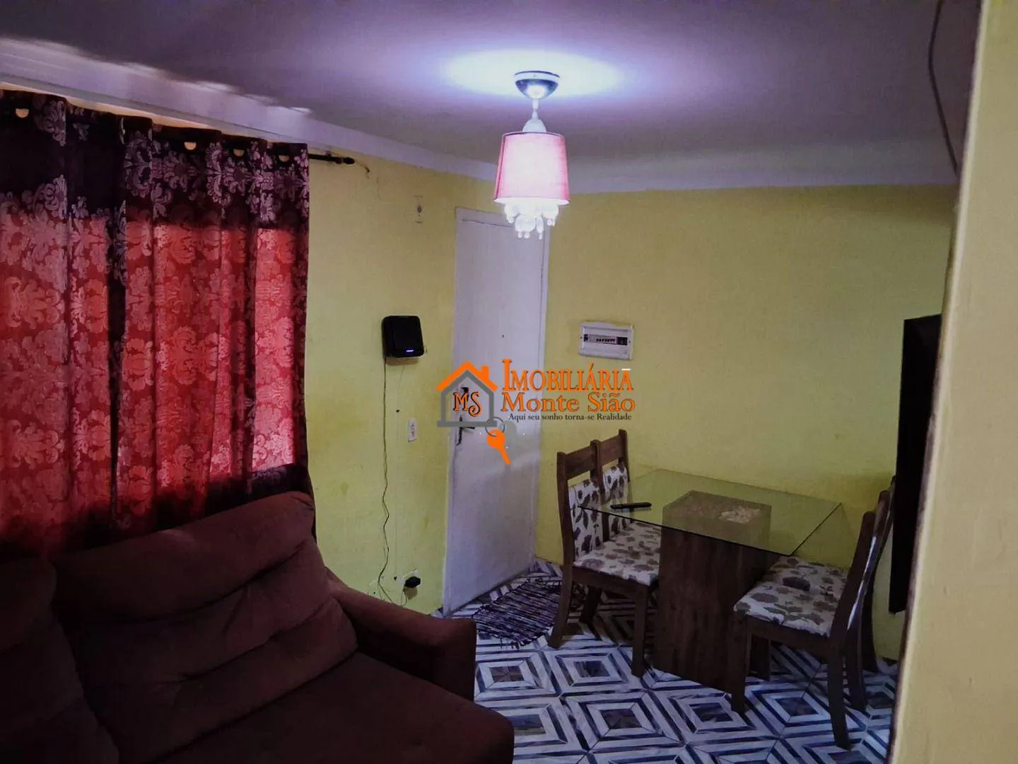 Imagem Apartamento com 2 dormitórios à venda, 42 m² por R$ 150.000,00 - Pimentas - Guarulhos/SP
