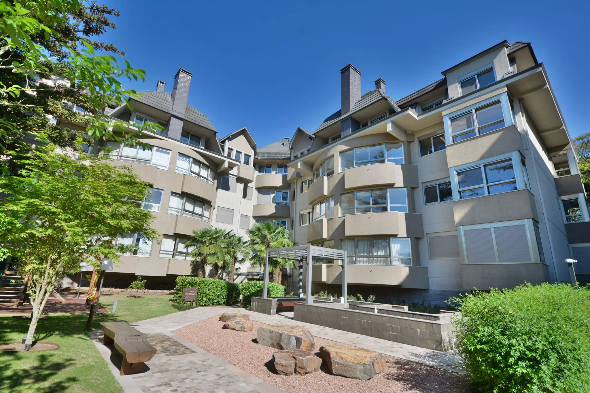 Imagem Apartamento à venda em Gramado, Centro, com 3 quartos, 179.04m2