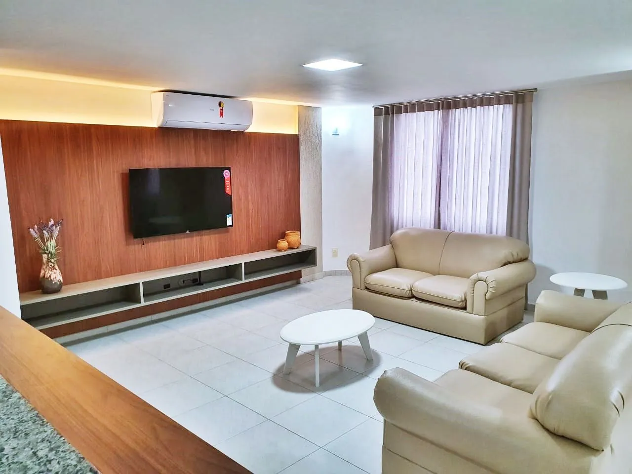 Imagem Apartamento Duplex com desconto de 50 mil- promoçõa valida até 30/04/26, 3 Suítes, 99m², Capoeiras, Florianópolis/SC
