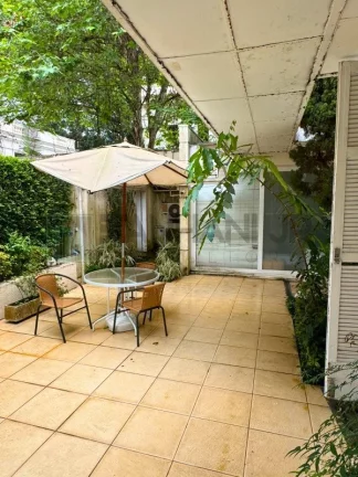 Imagem Casa Comercial para Locação em Jardim América, São Paulo-SP: 6 salas, 6 banheiros, 20 vagas de garagem, 663m².