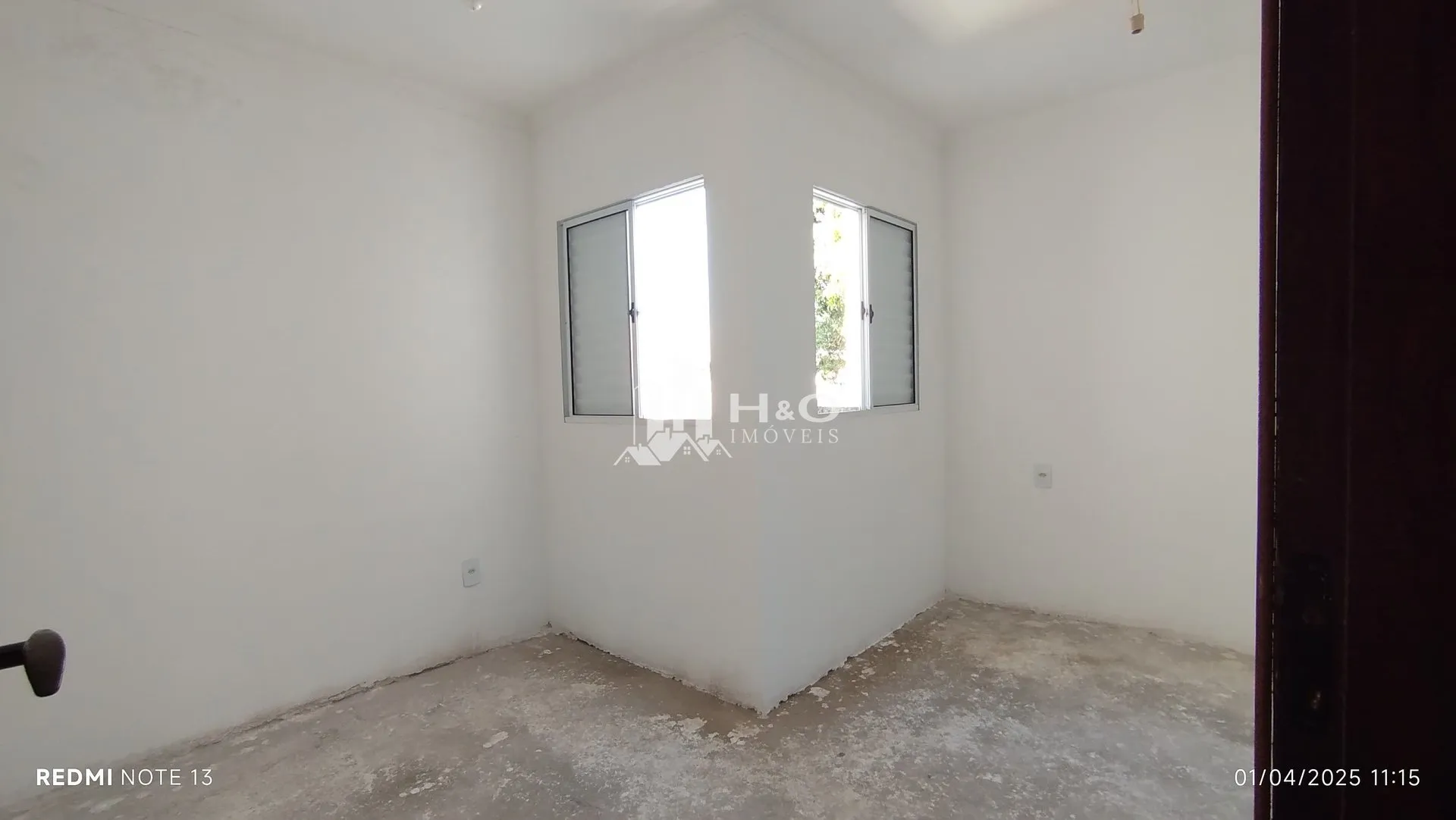 Imagem Oportunidade, Sobrado para venda com 105 metros quadrados com 2 quartos em Vila Carmosina - São Paulo - SP