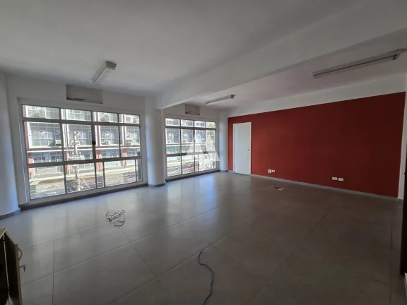 Imagem Sala/Conjuntos comerciais no Centro em frete da Alfandega para locação