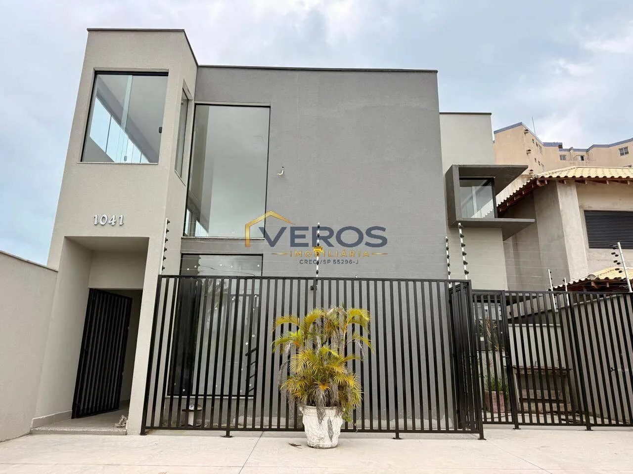 Foto do imóvel Studio NOVO para locação no Aruan, em Caraguatatuba