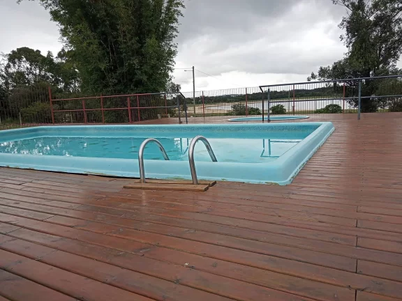 Imagem Lindo Terrenão em Condomínio Fechado, Águas Claras, Viamão