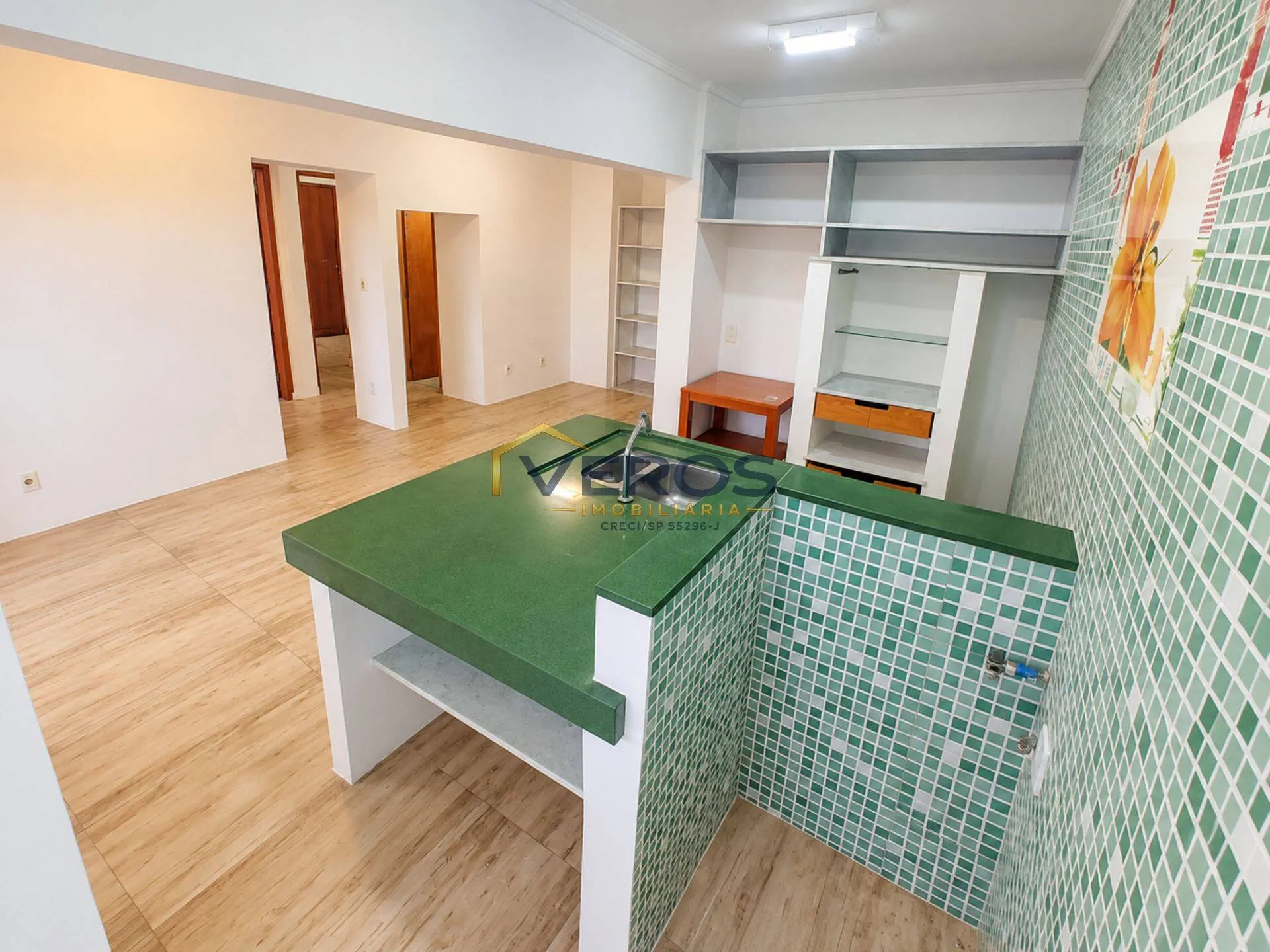Imagem Apartamento com 2 quartos e 2 banheiros a venda na Martim de Sá em Caraguá