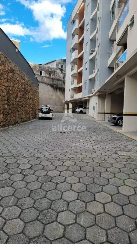 Imagem Apartamento com 02 dormitorios, está sendo reformado lazer completo em São José.