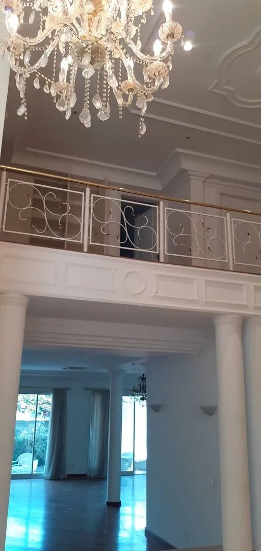 Imagem Casa Sobrado 843m² Localizada no Alphaville Residencial 2 - Barueri/SP!