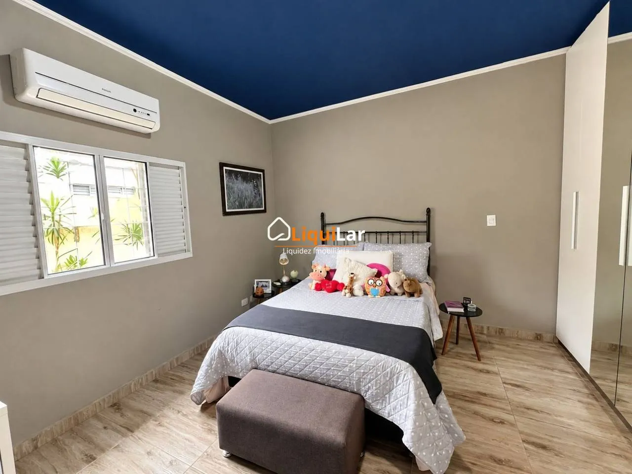 Imagem Sobrado mobiliado com 3 suítes, piscina, área gourmet e energia solar no Vilas Boas