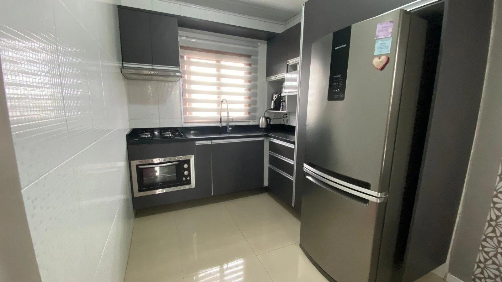 Imagem Casa térrea com 2 dormitórios, totalmente reformada.