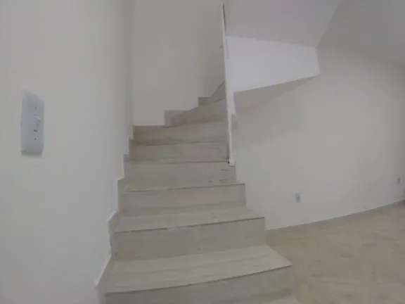 Imagem Casa com 2 Quartos para Alugar, 65 m² em Jacarepaguá - Rio de Janeiro