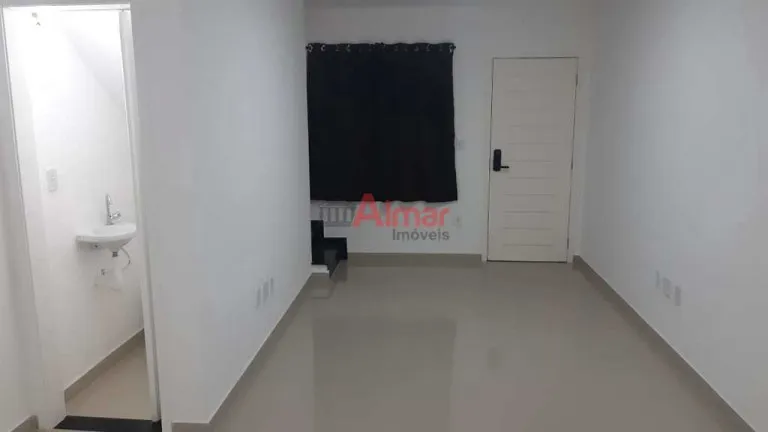 Imagem Casa de Condomínio com 2 Quartos para Alugar, 85 m² em Itaquera - São Paulo