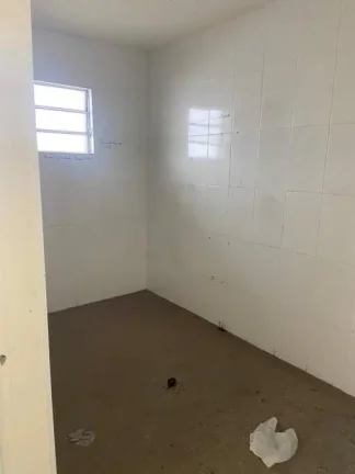 Imagem Alugo 2 Salões Comercial em Santo André. Vila Valparaiso
