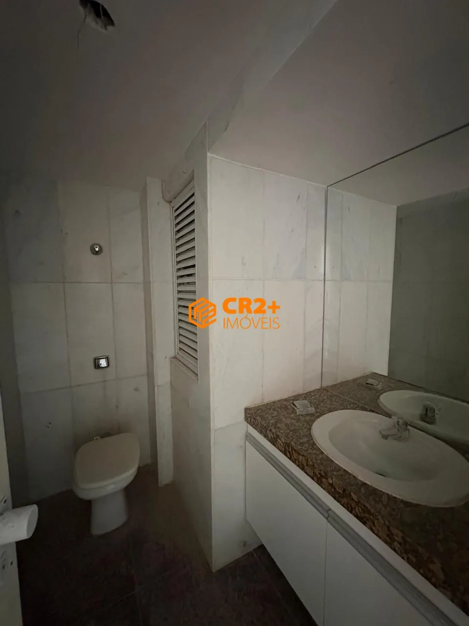 Imagem APARTAMENTO A VENDA - 4 SUITES - 405M - VARANDA- 4 GARAGENS