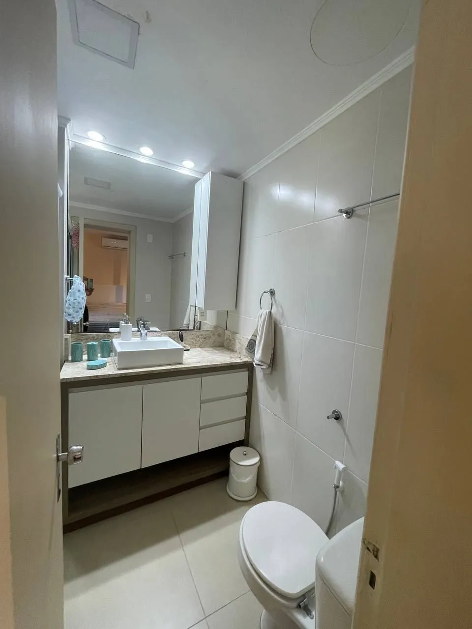 Imagem Apartamento 03 dormitórios 01 vaga garagem. Bairro Santana .