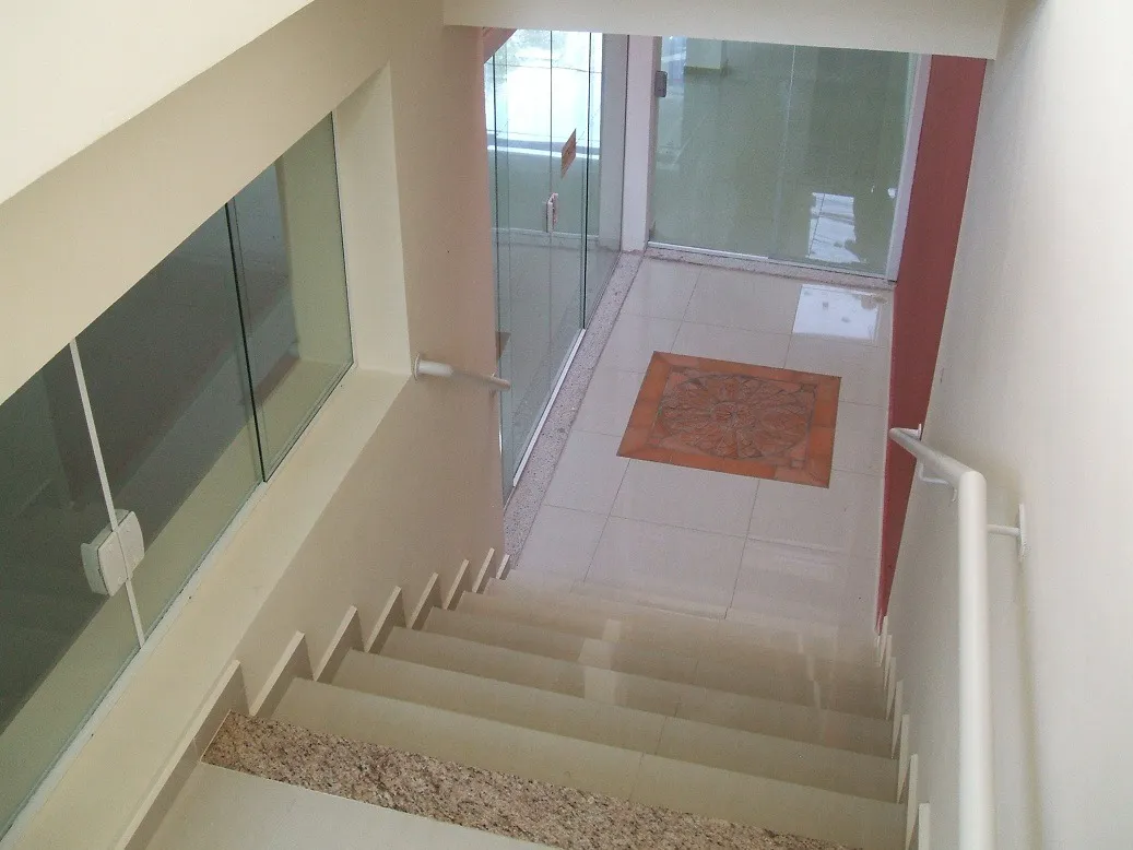 Imagem Espaço Comercial Premium: Oportunidade Única na Avenida General Carneiro