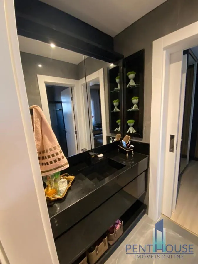 Imagem Apartamento Zona Central para Venda em Balneário Camboriú, BARRA SUL, 4 dormitórios, 2 suítes, 3 banheiros, 3 vagas