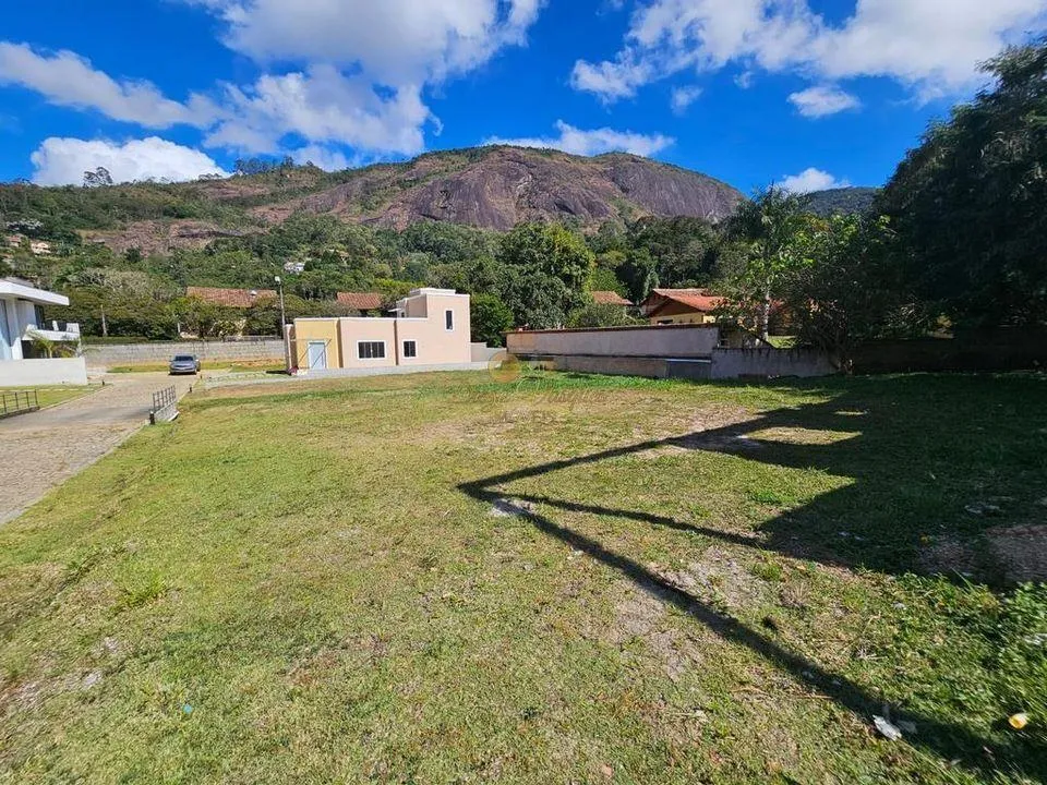 Foto do imóvel Terreno em Condomínio para Venda em Teresópolis / RJ em Estrada do Grande Circuito