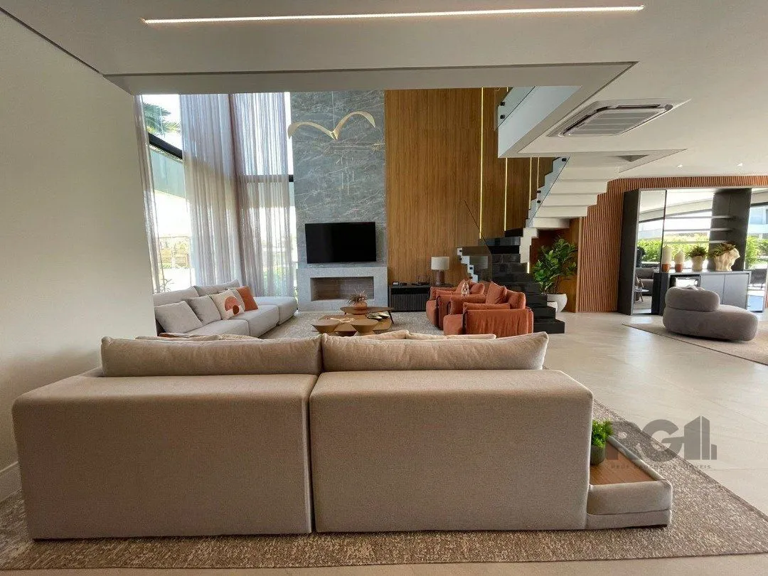 Imagem Casa de Condomínio em Atlântida Sul