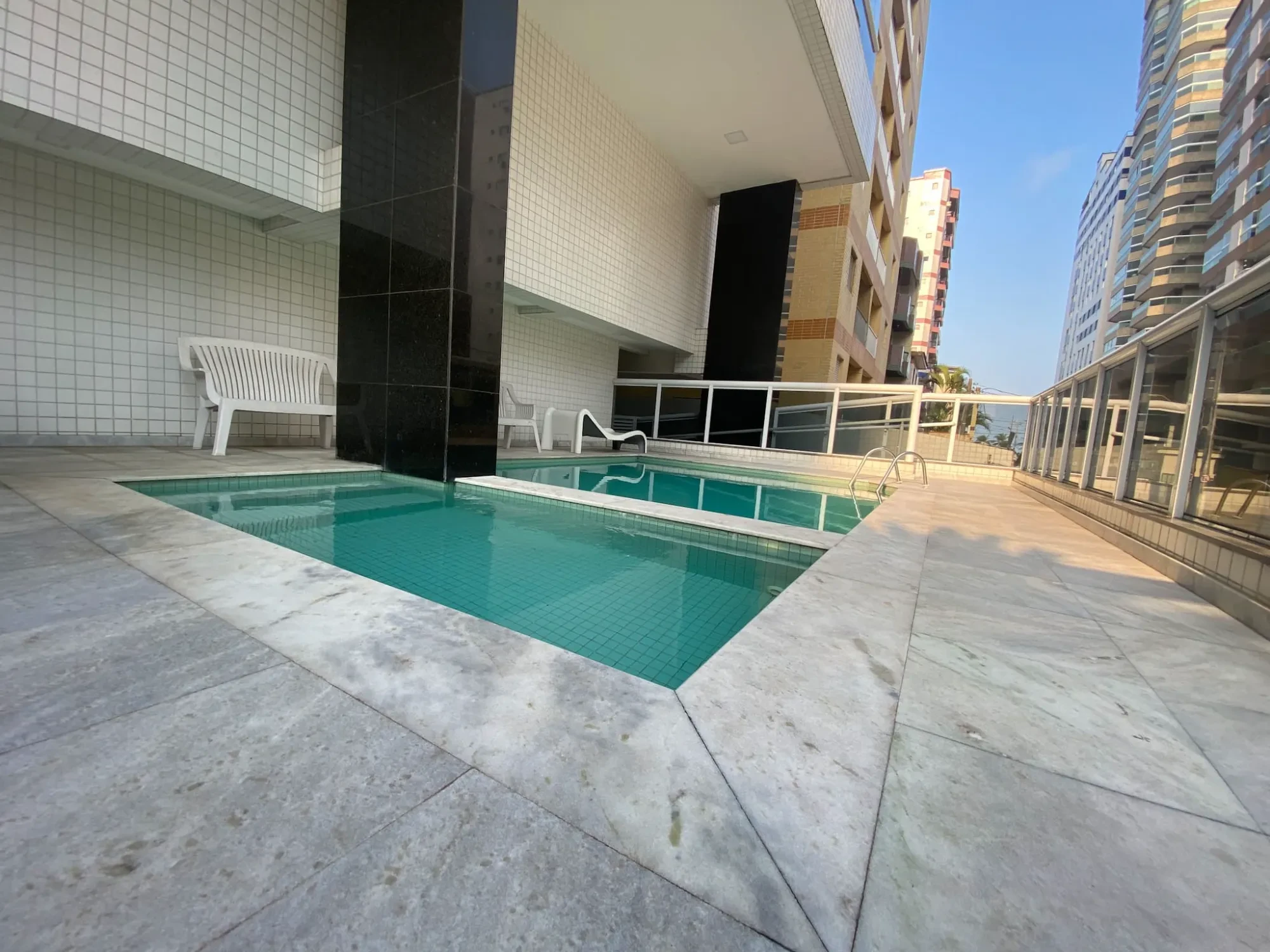 Imagem Apartamento com 2 Quartos à Venda, 90 m² em Ocian - Praia Grande