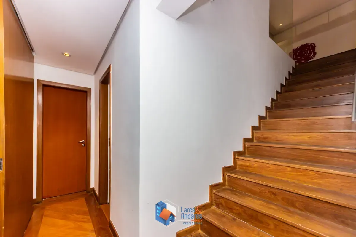 Imagem Duplex para venda em Indianópolis com 3 quartos, sendo 3 suítes, 198m²
