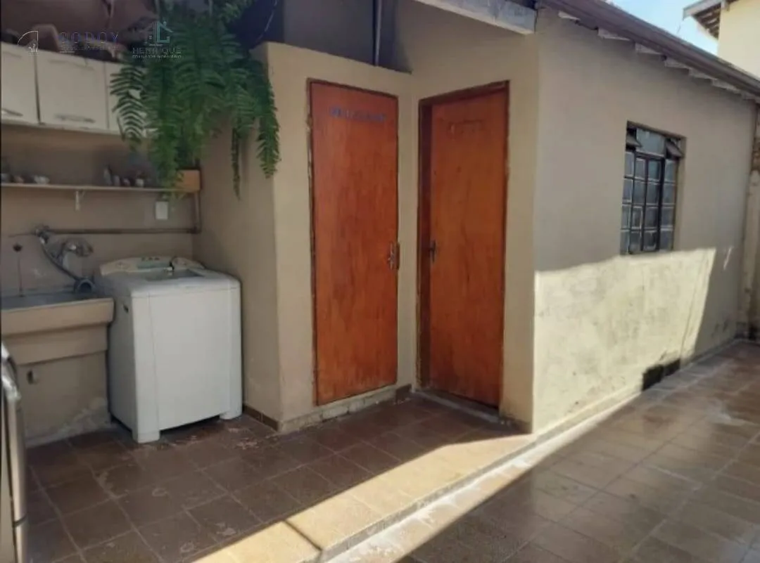 Imagem Casa 3 quartos com excelente localização central - segurança e praticidade.