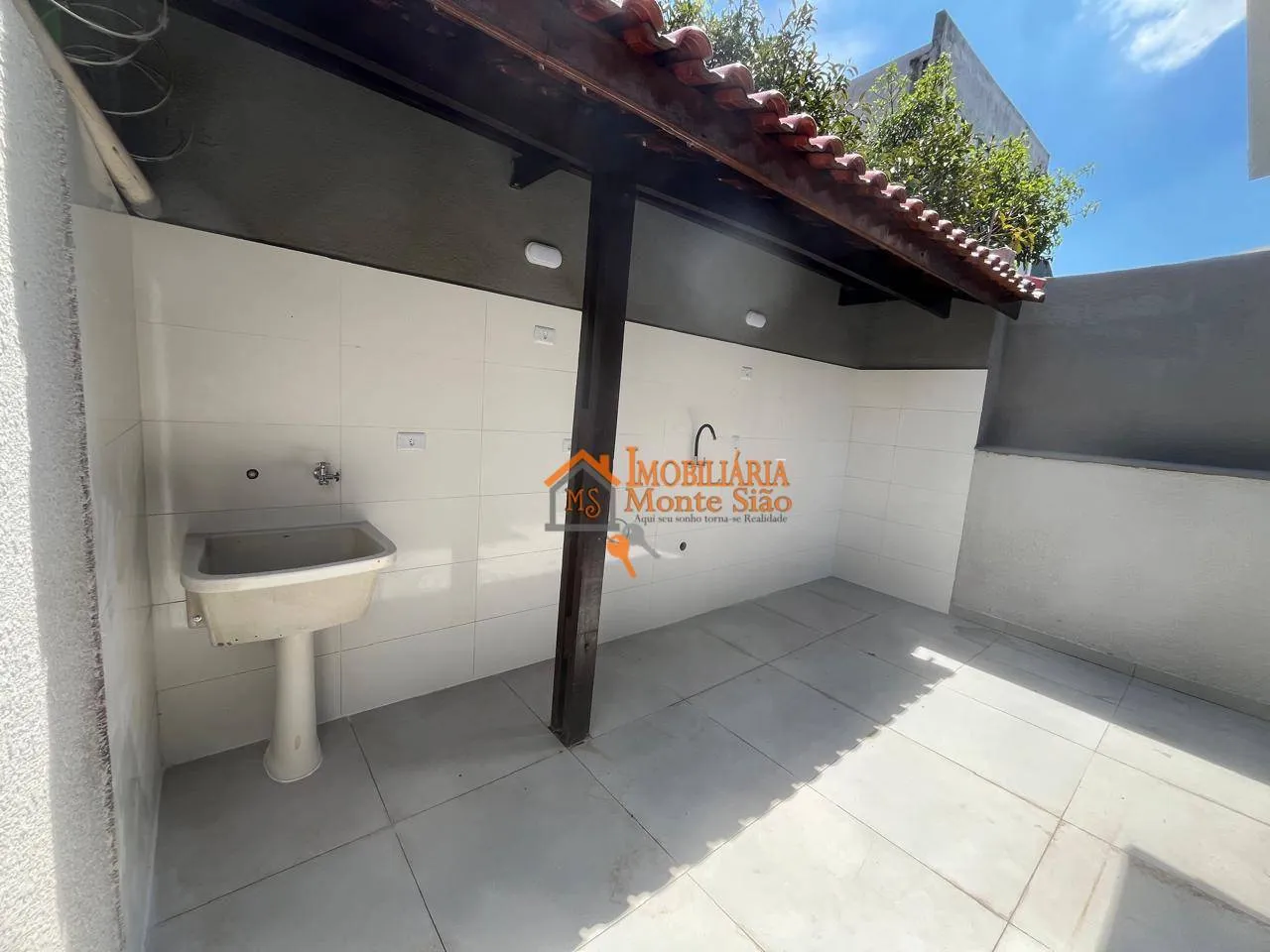 Imagem Sobrado com 3 dormitórios à venda, 143 m² por R$ 640.000,00 - Parque Santo Antônio - Guarulhos/SP