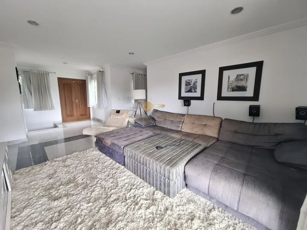 Imagem Casa em Condomínio para Venda em Teresópolis / RJ no bairro Green Valley