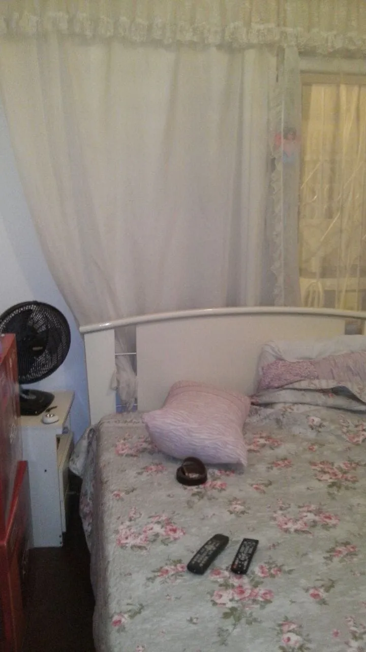 Imagem Casa à venda 2 Quartos, 3 Vagas, Conjunto Habitacional Terra dos Ipês I (Sul), Pindamonhangaba - SP