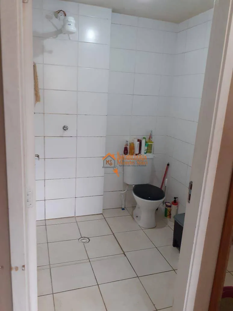 Imagem Apartamento com 2 dormitórios à venda, 46 m² por R$ 200.000,00 - Jardim Nova Cidade - Guarulhos/SP