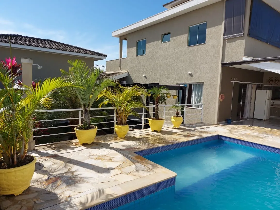 Imagem Casa à venda 4 Quartos, 2 Suites, 4 Vagas, 500M², Piracangaguá, Taubaté - SP | Condominio Jardim Oásis