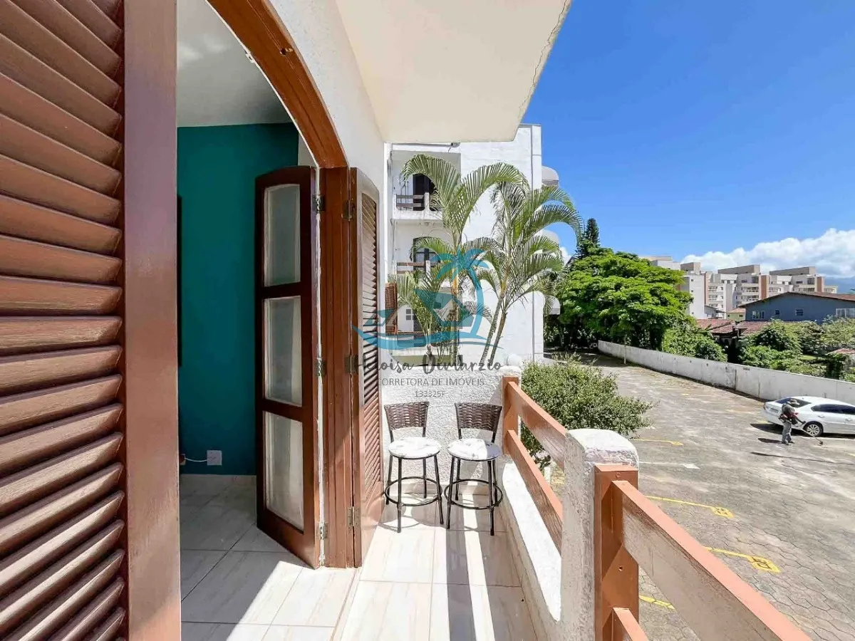 Imagem Apartamento com 2 dormitórios à venda no Tenório em Ubatuba a 350 metros da praia