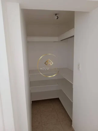 Imagem Casa Térrea 4 Dormitórios ( 3 suítes) 5 Vagas, Jardim Satélite, Sjc.