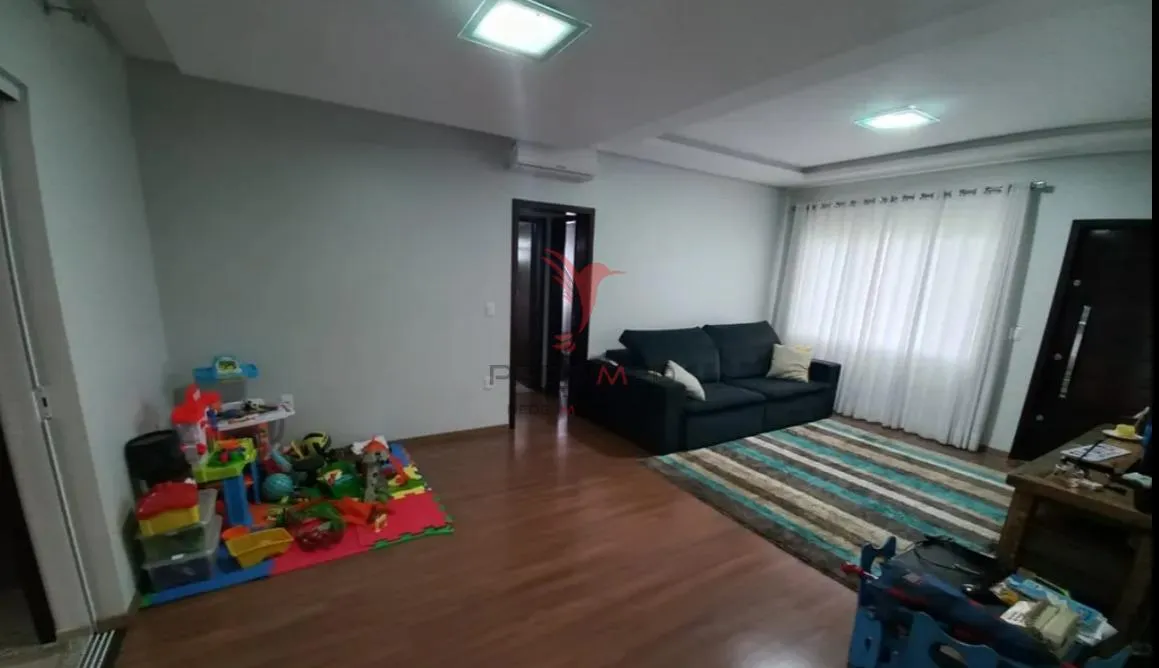 Imagem Casa semi mobiliada. Suíte mais dois quartos