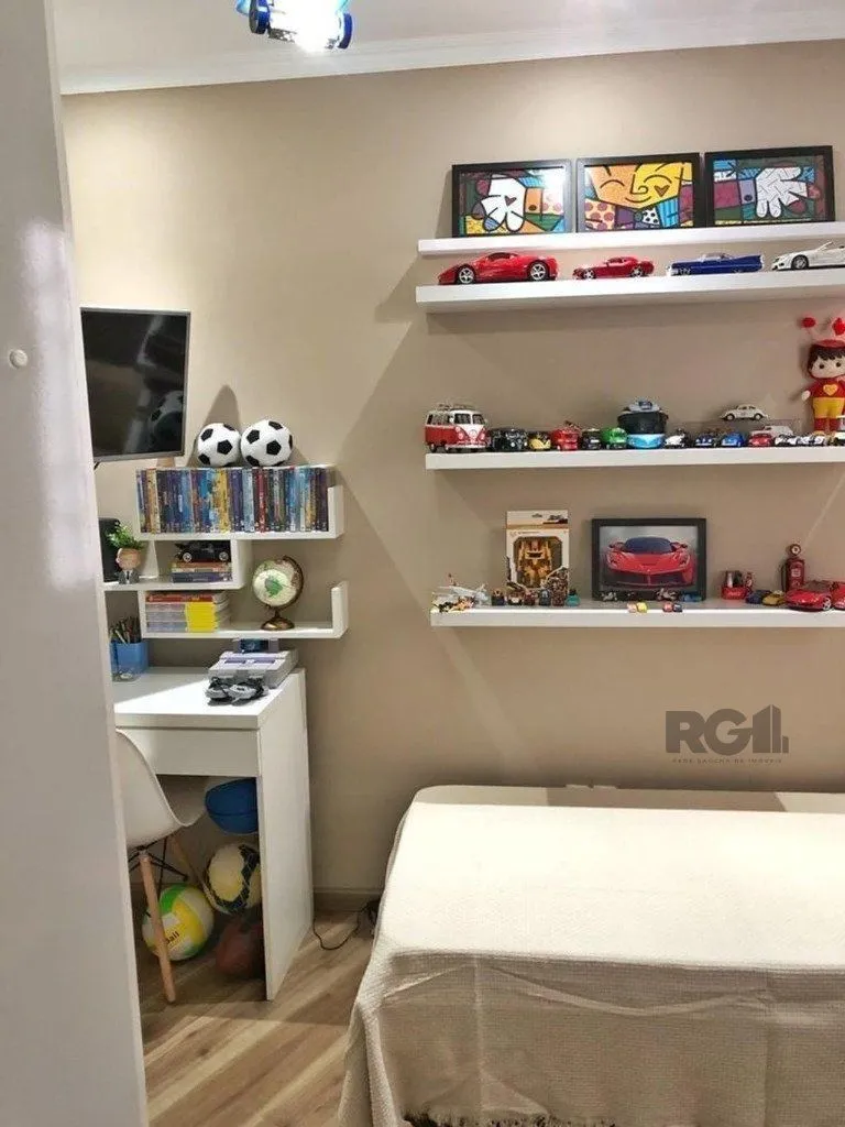 Imagem Casa em condomínio 114m² - 3 dormitórios, 1 suíte e 2 vagas no bairro Sarandi