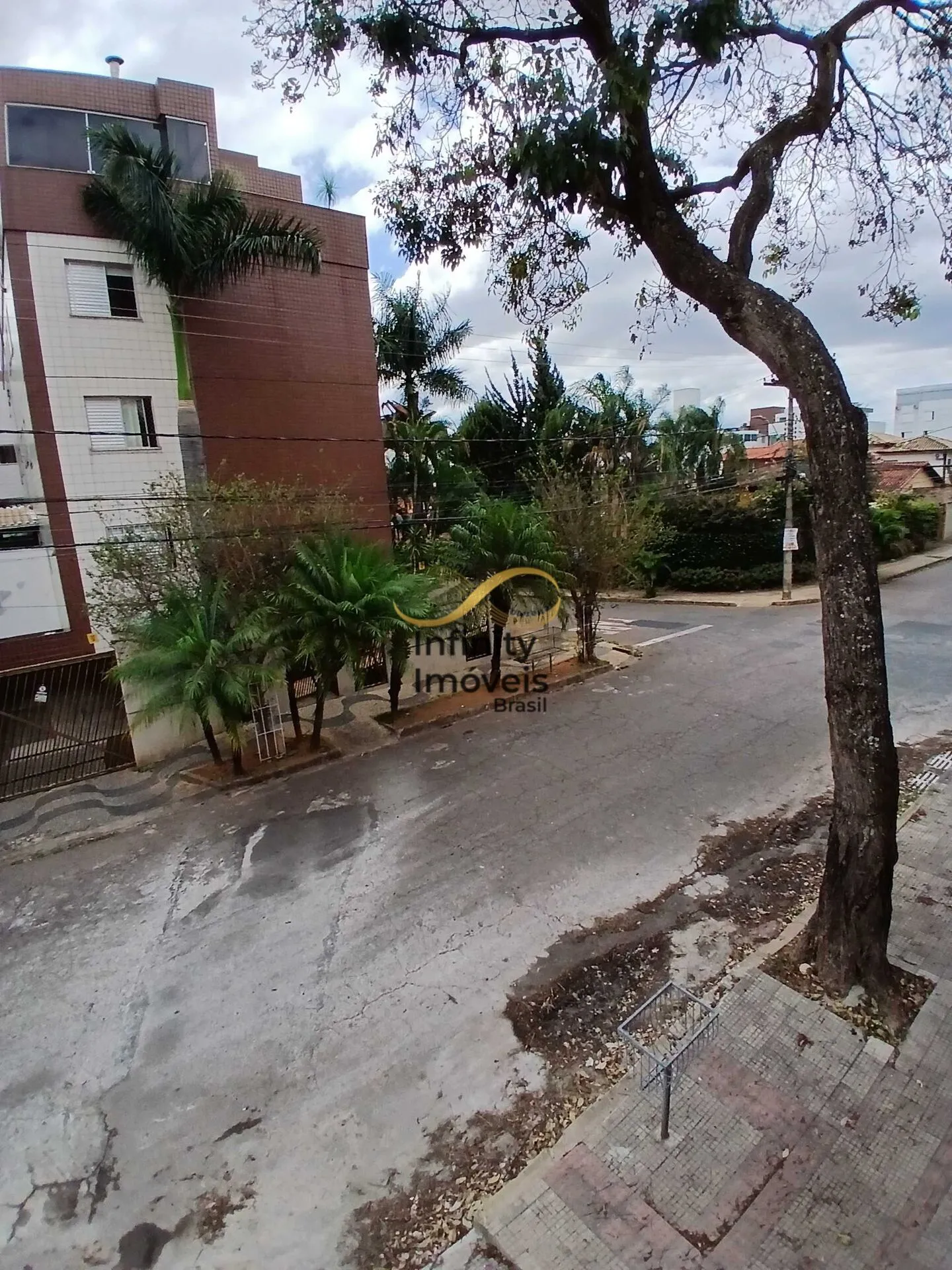 Imagem Casa à venda no bairro Castelo - Belo Horizonte/MG