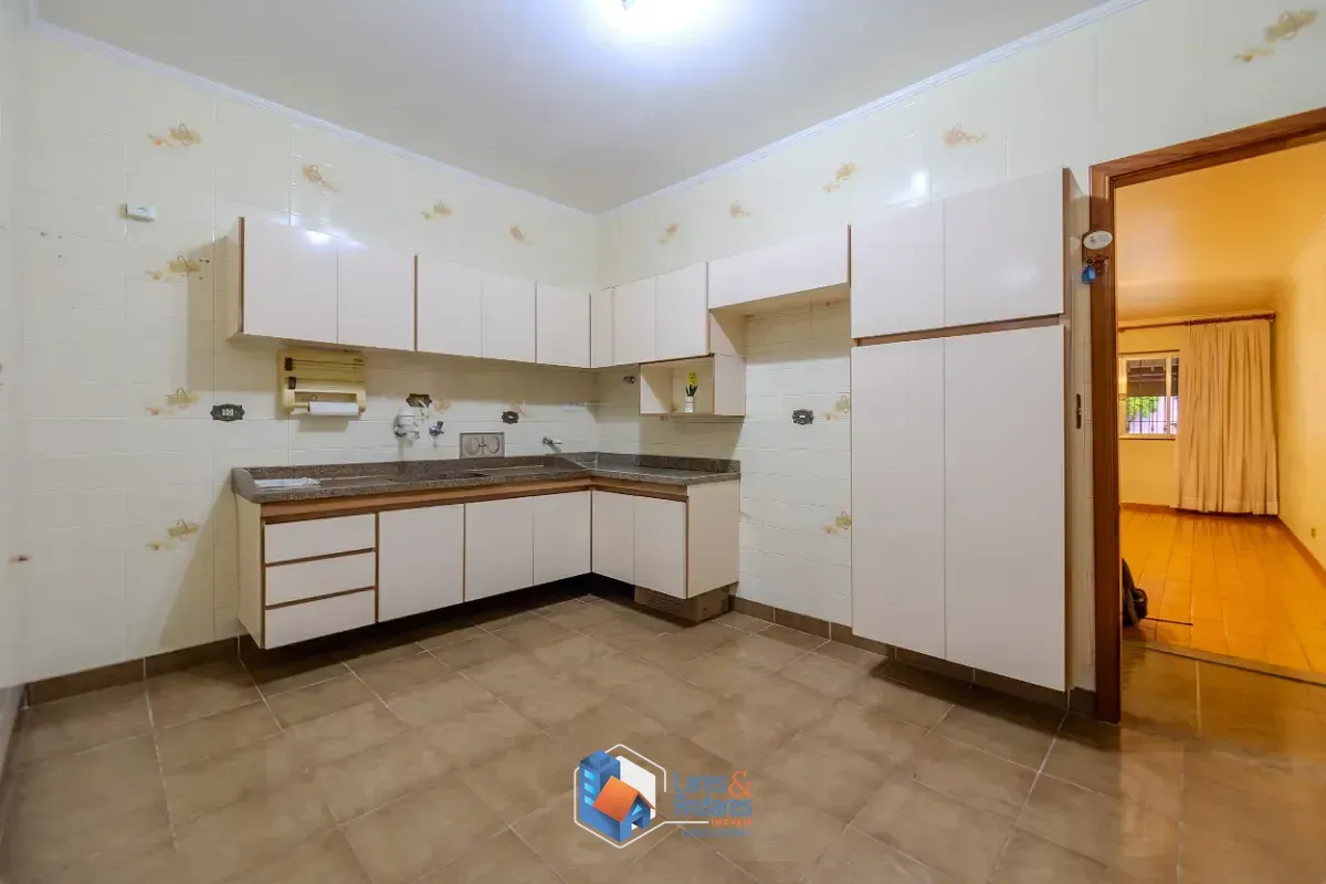 Imagem Sobrado para venda em Bosque da Saúde com 2 quartos, 183m²