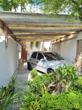 Imagem Casa com 192 m² 2 Dormitorios sendo 2 Banheiros e 4 Vagas de Gargens