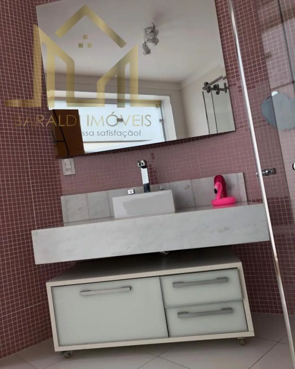 Imagem Sobrado em Condomínio para Venda em Sorocaba / SP no bairro Parque Residencial Villa dos Inglezes