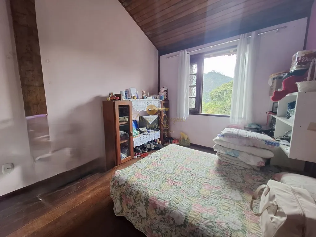 Imagem Casa para Venda em Teresópolis / RJ no bairro Parque do Imbui