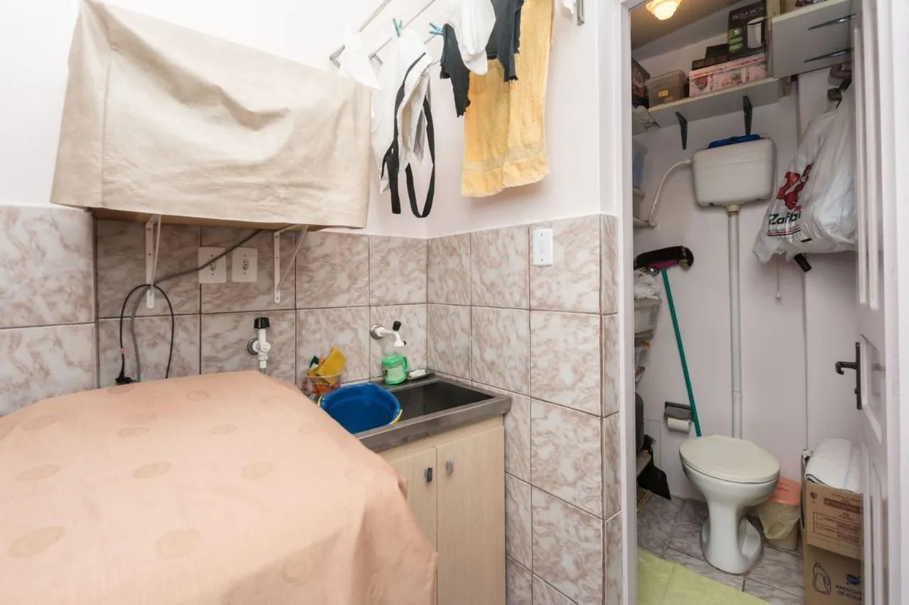 Imagem Apartamento, 2 dormitórios, 2 banheiros, 114m², Bairro Floresta