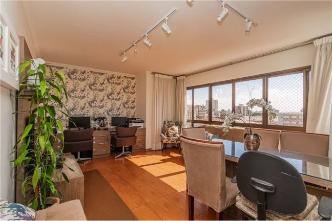 Imagem Apartamento para venda no bairro Menino Deus em Porto Alegre