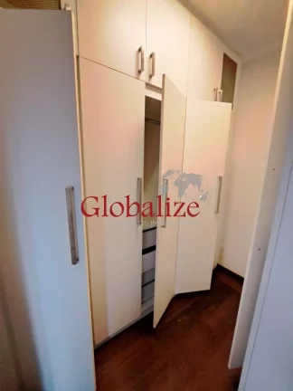 Imagem Apartamento á venda com 232m², 4 suítes, varanda de frente, 3 vagas por R$1.596.000,00 no Boqueirão em Santos