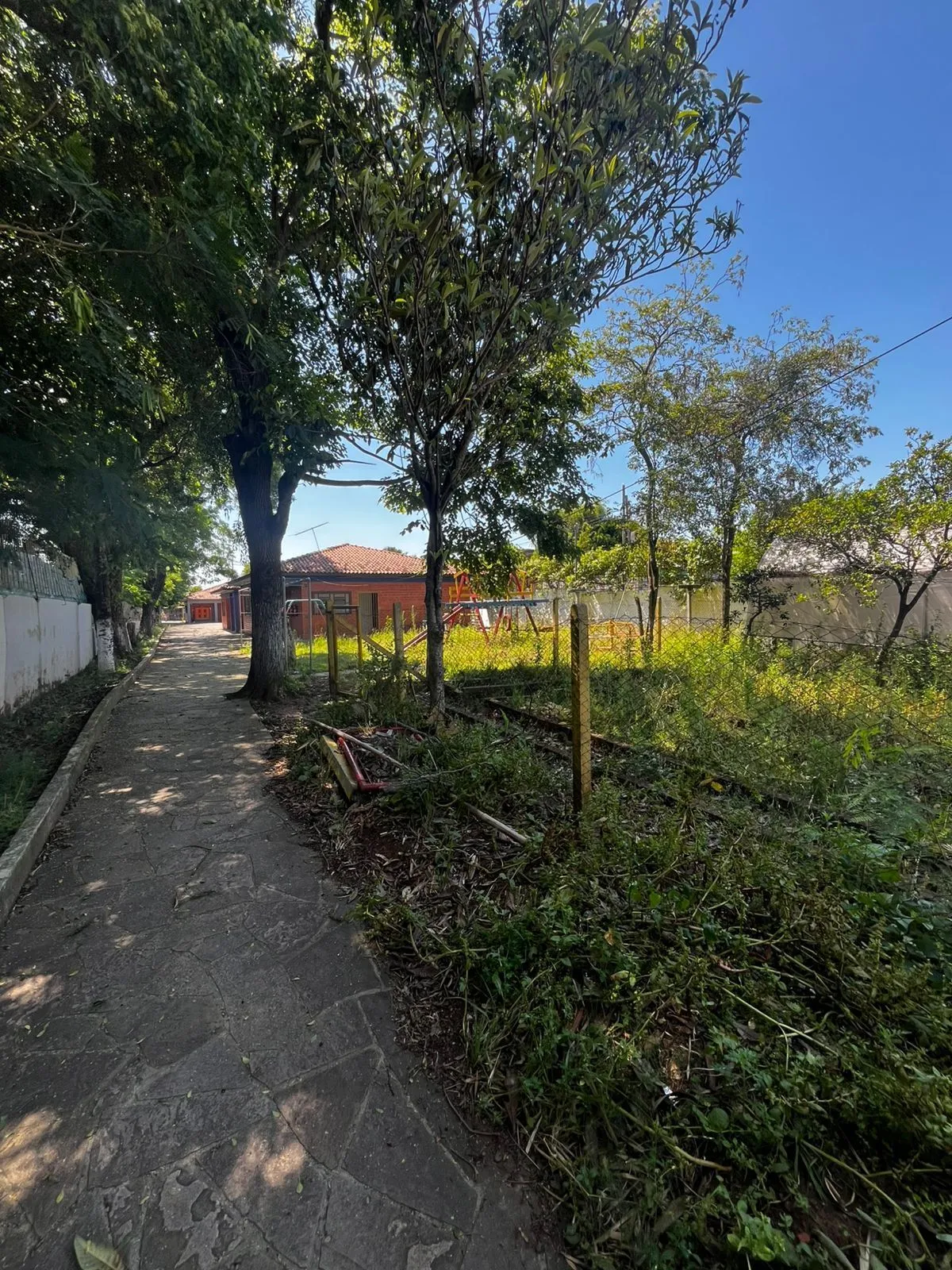 Imagem Terreno com 3.467 m2, bairro Estância Velha - Canoas
