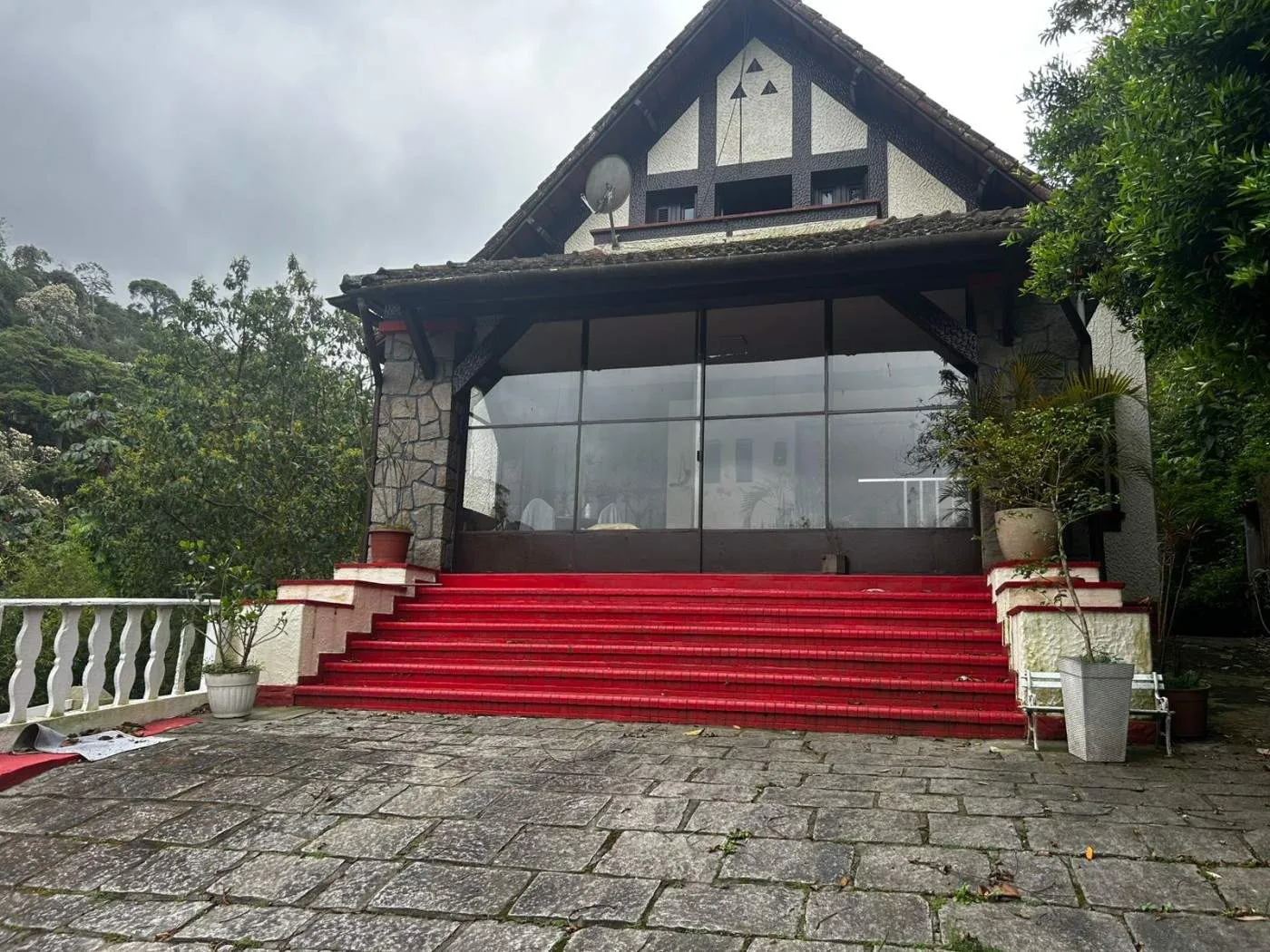 Imagem Casa para Venda em Petrópolis / RJ no bairro Centro