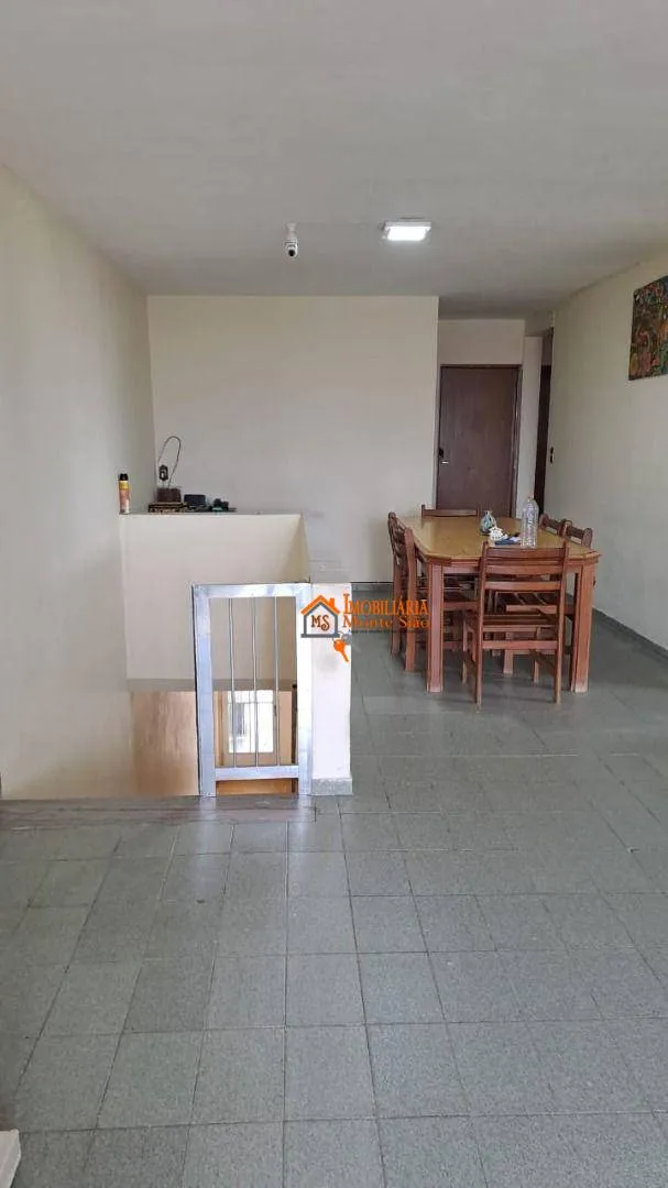 Imagem Sobrado à venda, 375 m² por R$ 849.899,00 - Parque Continental I - Guarulhos/SP
