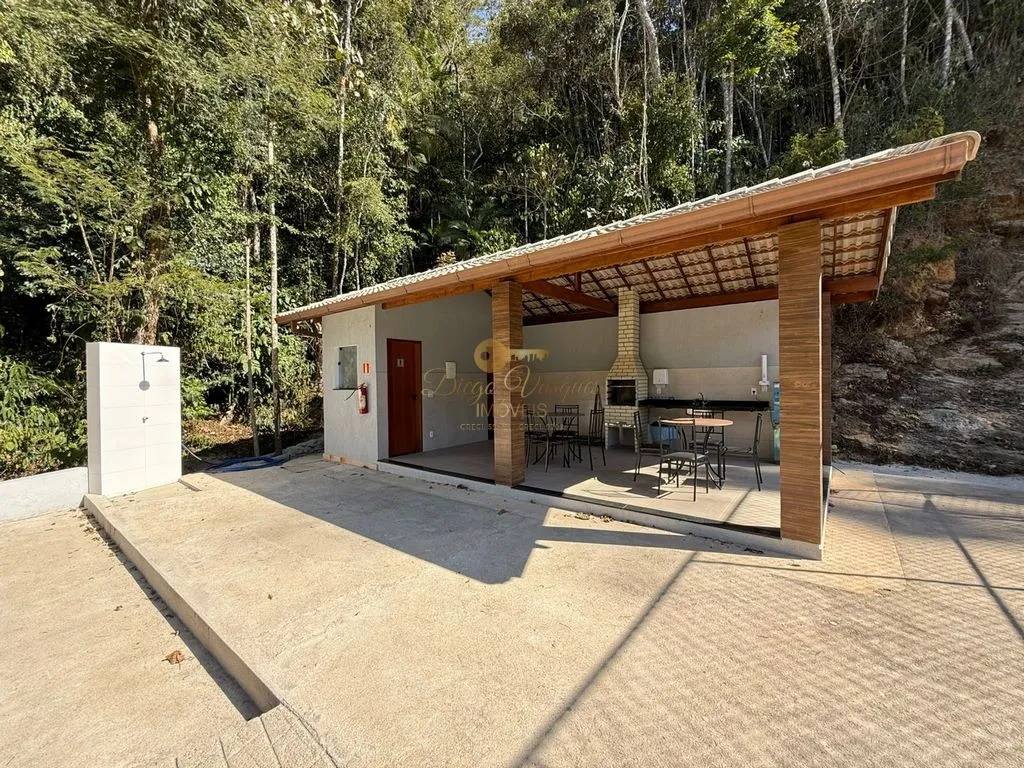 Imagem Terreno em Condomínio para Venda em Teresópolis / RJ no bairro Prata